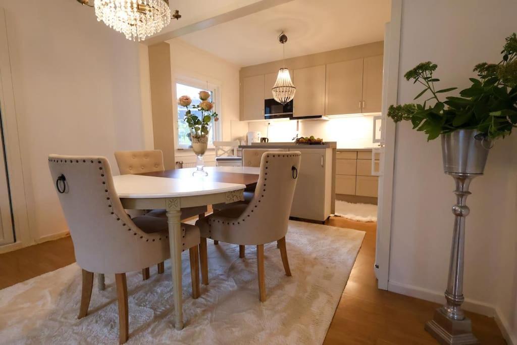 House For Workers & Familys Volvo Villa *
